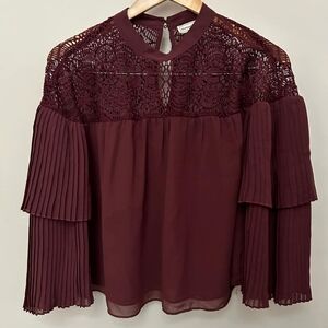 Abercrombie& fitch women's long sleeve top size M